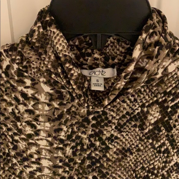 SUPER SOFT LONG SLEEVE SNAKE SKIN AND LEATHER TOP - Picture 2 of 3